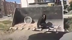 آسیه پناهی، زن کرمانشاهی که بعد از تخریب آلونکش به طرز مشکوکی درگذشت 