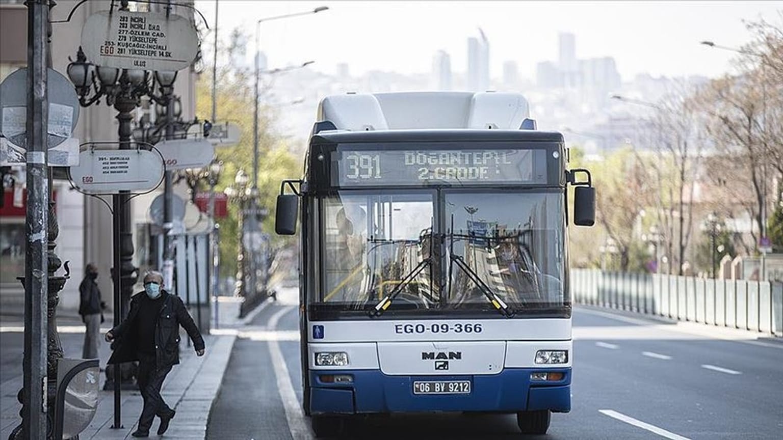 Ankara'da bir belediye otobüsü