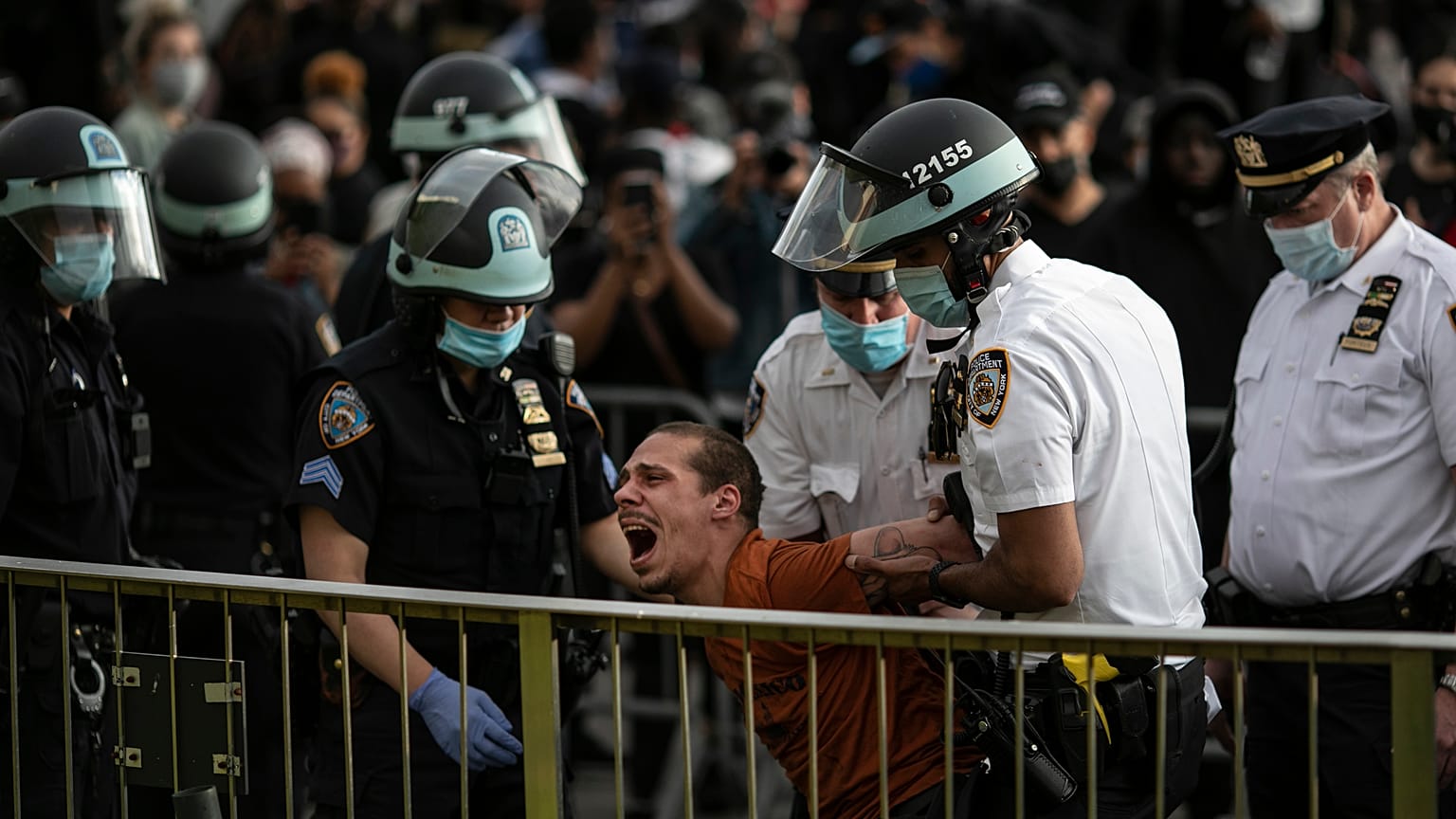 (AP Photo/Wong Maye-E