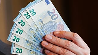 New 20 Euro bank notes are displayed in Frankfurt, Germany, 2015.