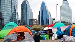 Campamento de inmigrantes en Santiago de Chile