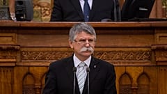 Kövér László beszél a parlament Trianon-emlékülésén