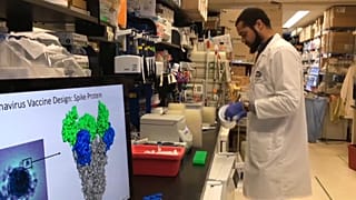Участники глобального саммита по вакцинам договорились о деньгах