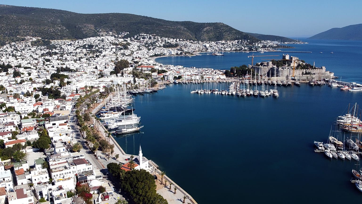 Muğla'nın önemli turizm merkezlerinden Bodrum