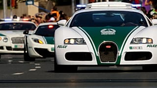 سيارات تابعة لشرطة دبي