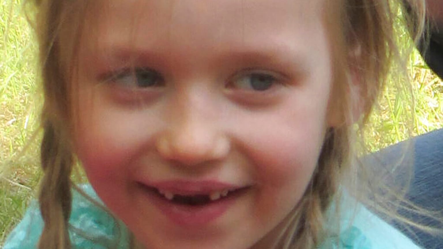 Ennek a német kislánynak az eltűnésére is választ adhat a brit Madeleine McCann ügye