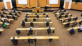Ολομέλεια της Βουλής των Αντιπροσώπων στο Συνεδριακό Κέντρο Φιλοξενία.