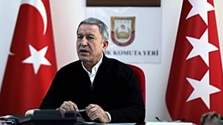 Xoυλουσί Ακάρ