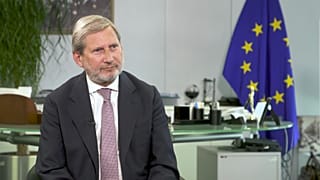 Johannes Hahn: il Recovery Fund è "un investimento"