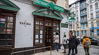 Megnövekedett a gyógyszertárak forgalma – írta a járvány alatt az MTI