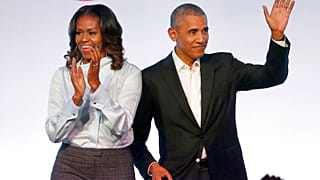 Unter dem Aufmacher "Dear Class of 2020" richten sich die Obamas und andere Stars and die junge Generation und ermutigen sie.