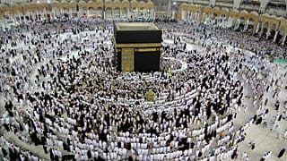Suudia Arabistan Covid-19 nedeniyle Hac ziyaretlerini kısıtlamaya hazırlanıyor