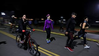 Deportistas disfrutan en Buenos Aires de la autorización para hacer deporte al aire libre