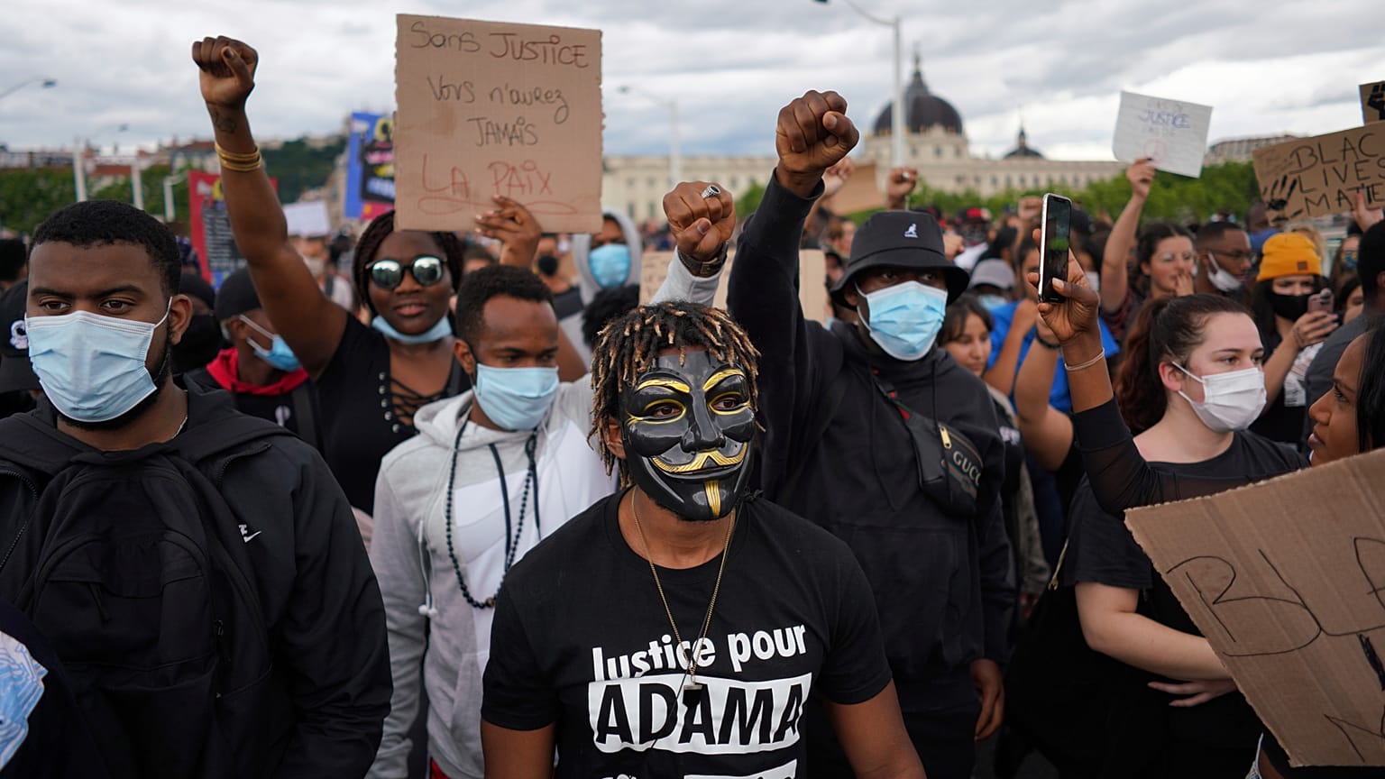 Cuestionada la violencia policial en Francia