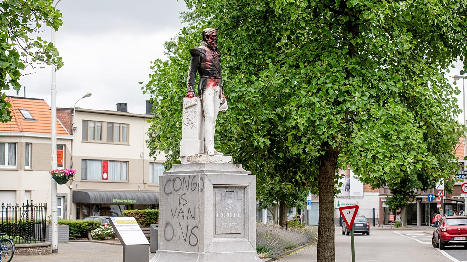 Rasszista jelképpé vált szobrok   