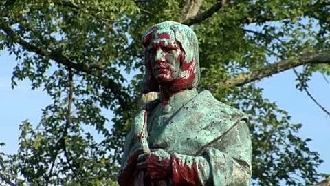 Памятник Колумбу в Ричмонде перед сносом.