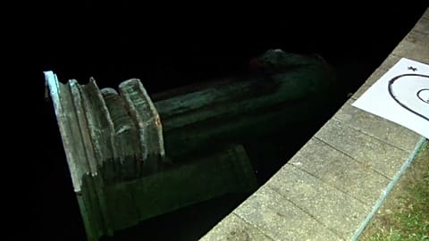 Kolumbus-Statue im Teich