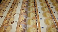 Euro banknote