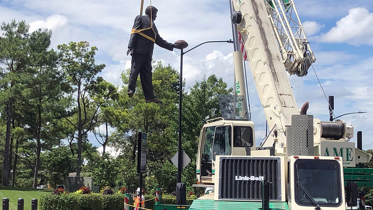 Richardson-Statue wird entfernt