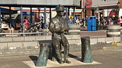 Baden-Powell sculpture on Poole Quay
