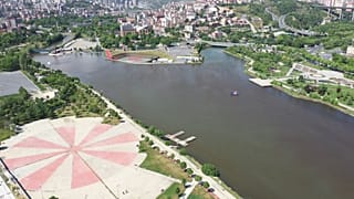 Haliç'teki renk değişimi