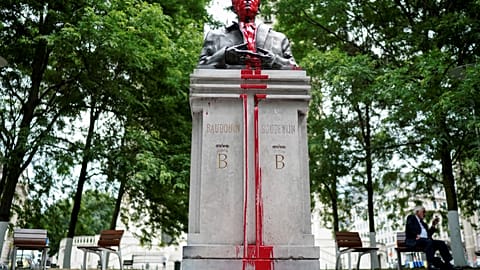 Бельгия: война памятникам 