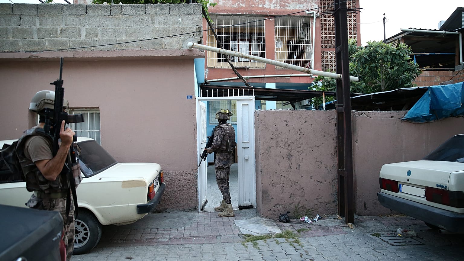 Adana'daki operasyondan bir kare, 10 Haziran 2020