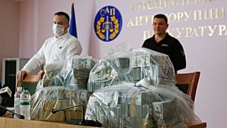 ele geçirilen 5 milyon dolarlık rüşvet