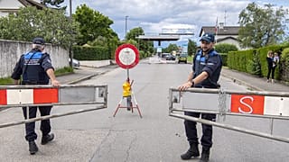 Il confine tra Francia e Svizzera a Thonex, vicino Ginevra