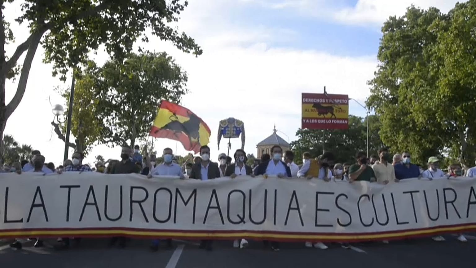 Pro-Corrida-Demonstration in Sevilla