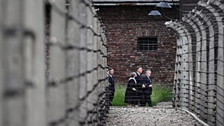 Megemlékezés Auschwitzban