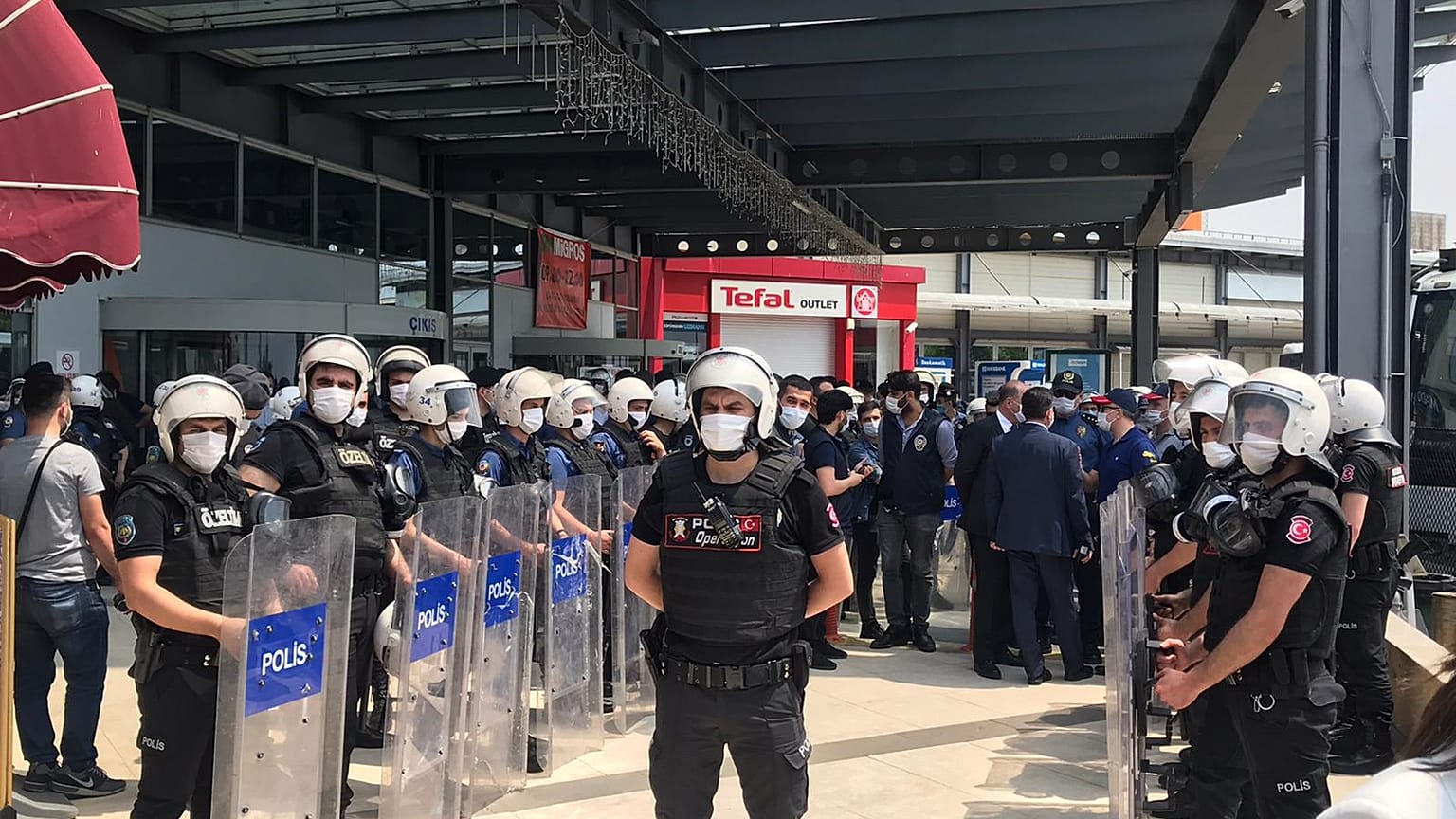 HDP'nin 'Demokrasi Yürüyüşü'ne polis müdahalesi