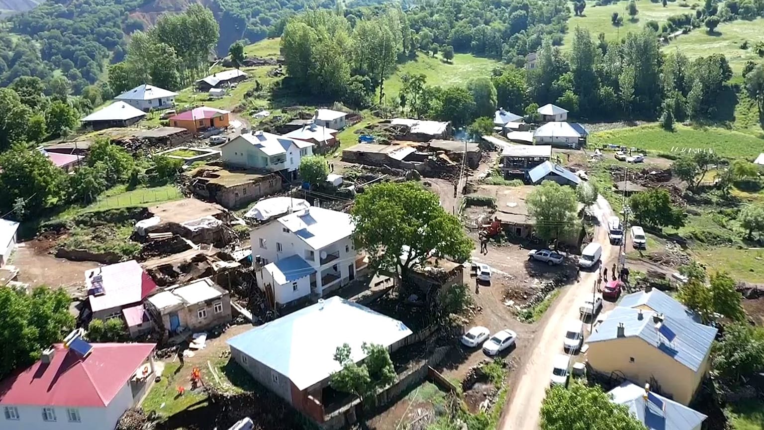 Bingöl'de 5.6 büyüklüğünde artçı deprem
