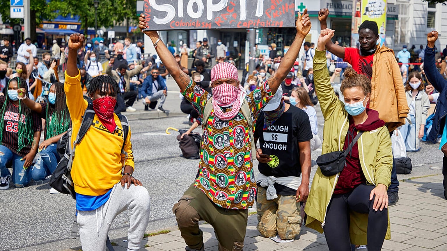 Proteste gegen Rassismus haben auch eine Diskussion über das Wort Rasse in Deutschland ausgelöst.