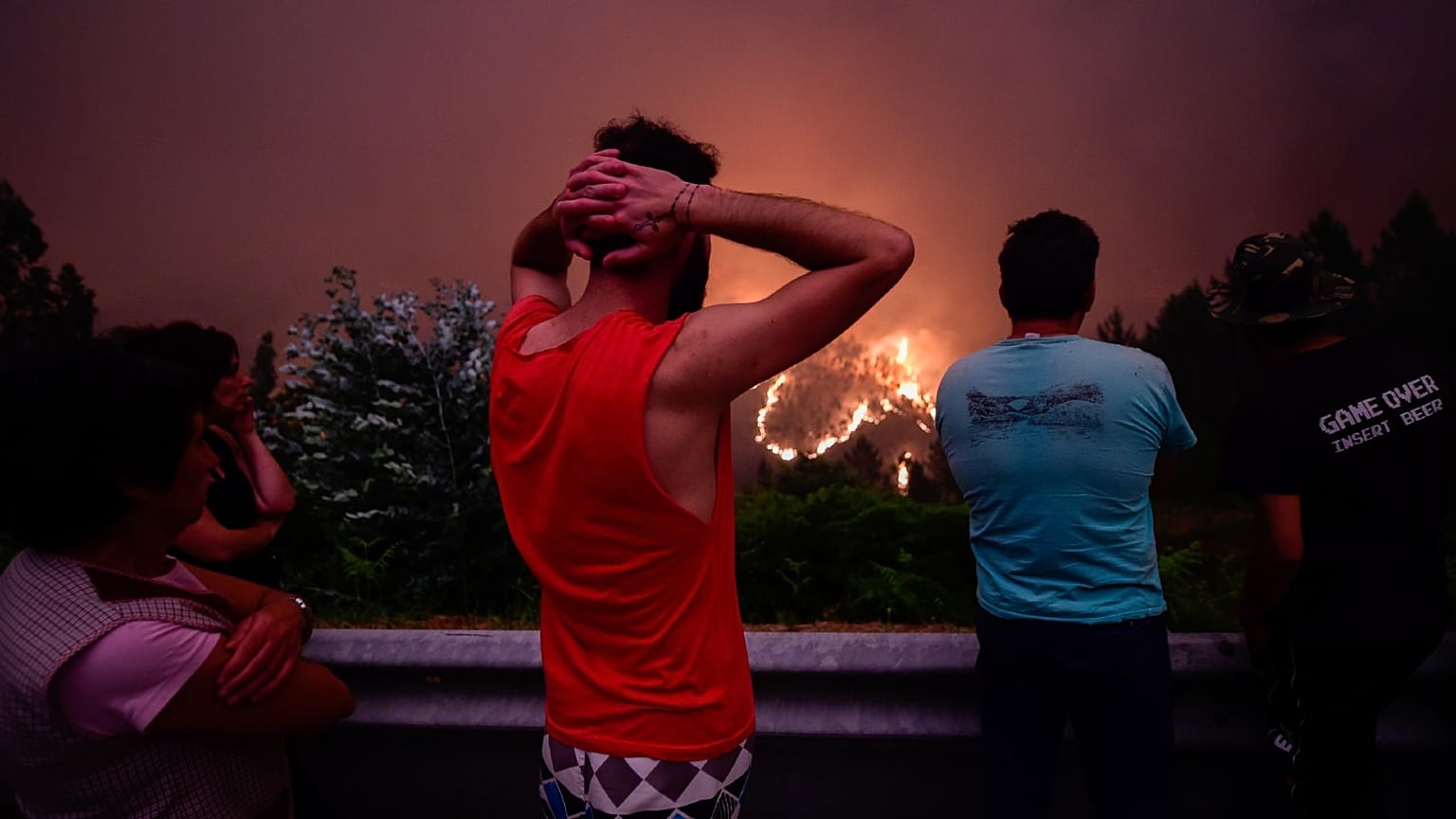 Migrantes climáticos europeos: Huyendo de la "enorme bola de fuego" que amenaza Portugal