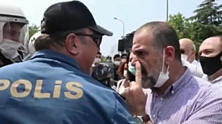 جانب من مظاهرة مناوئة للحكومة التركية يقودها حزب الشعوب الديموقراطي في بلدة سيليفري 15.06.20