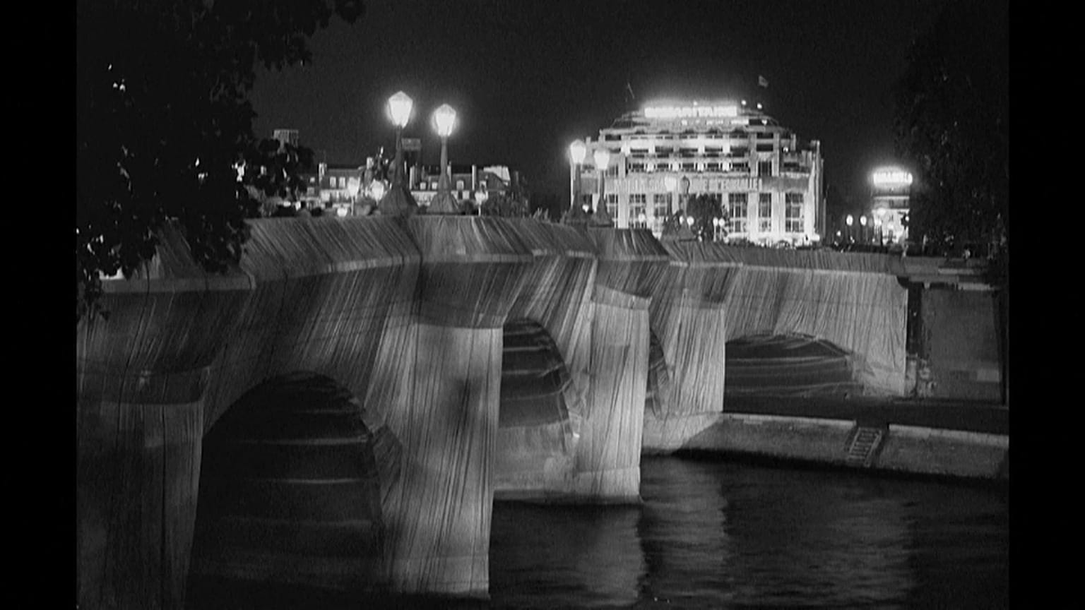 Le Pont Neuf empaqueté par Christo