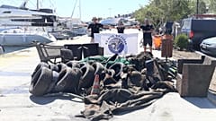 Η ομάδα We Dive We Clean