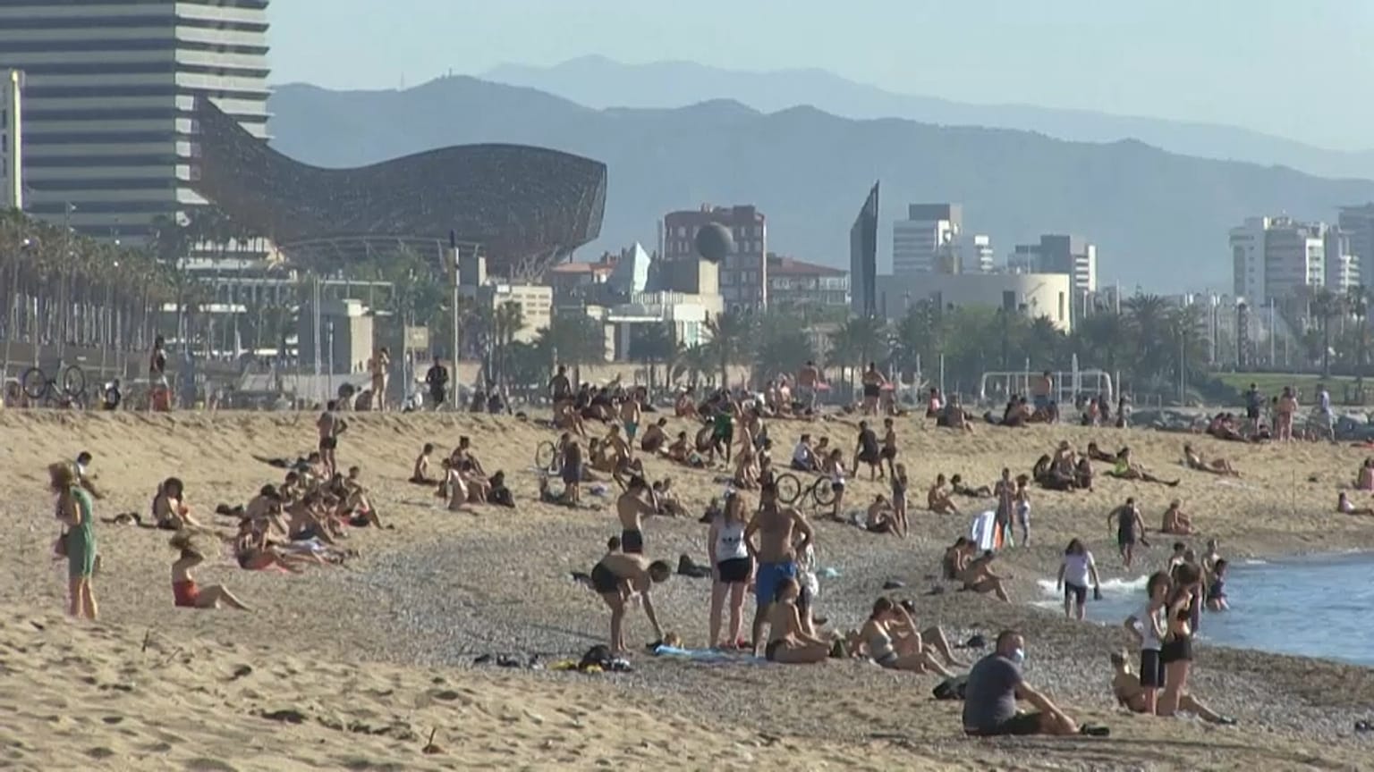 Parte de España disfruta ya de la nueva normalidad