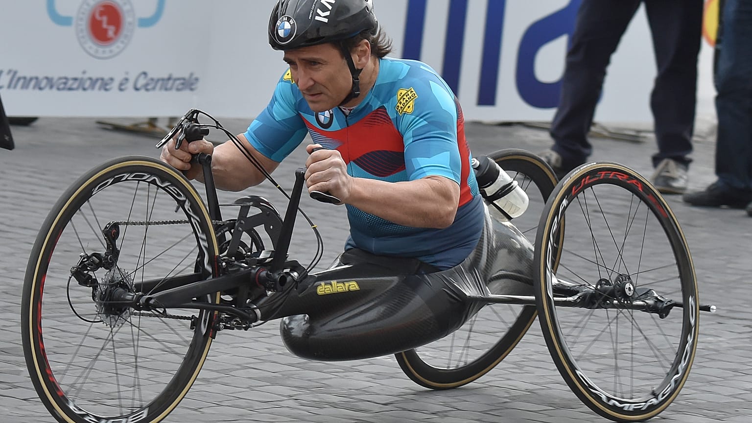 Zanardi durante la Maratona di Roma nel 2017