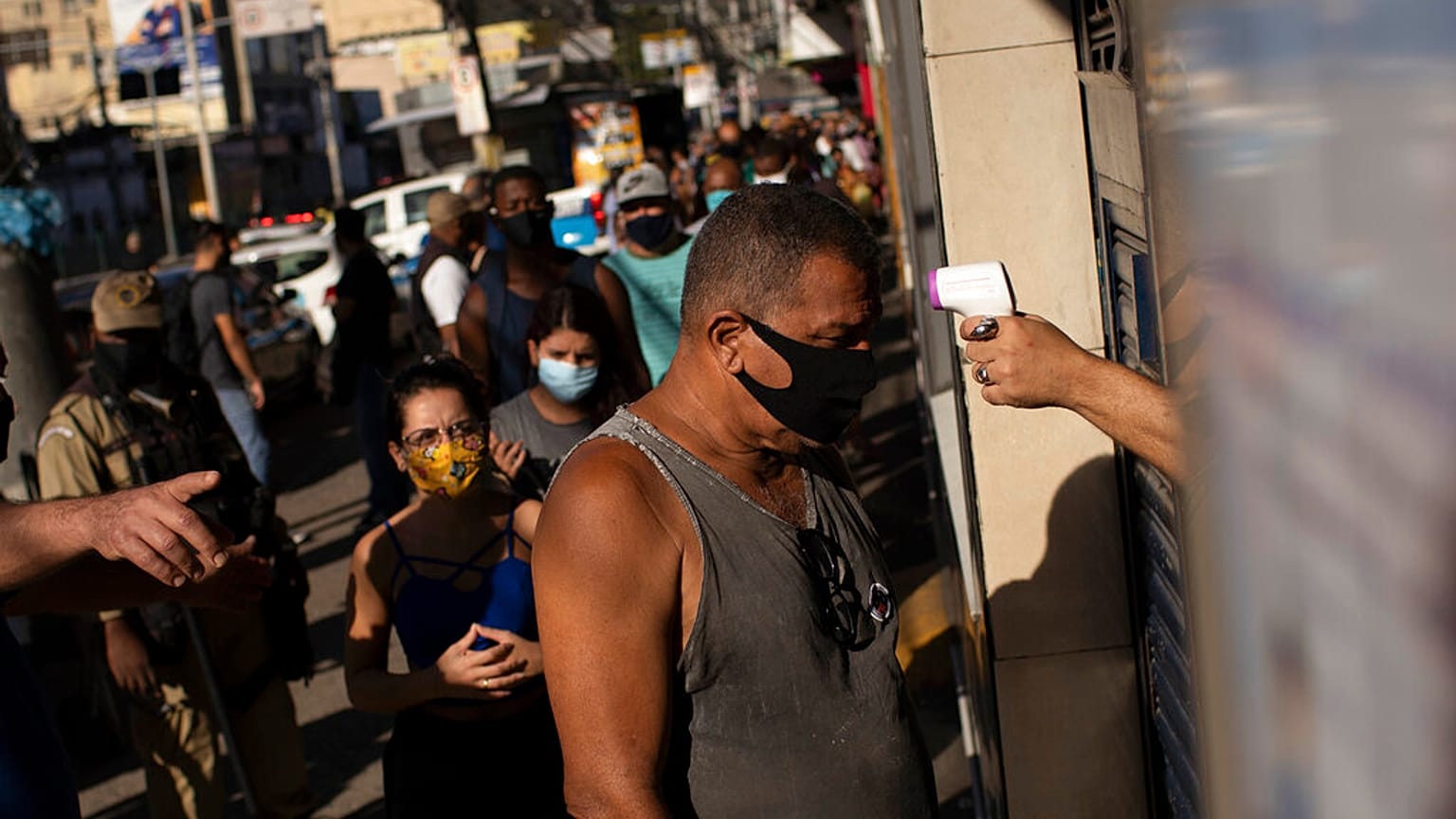Brasil com mais de um milhão de infetados com Covid-19