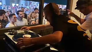Coronavirus | París olvida el distanciamiento social durante la Fiesta de la Música
