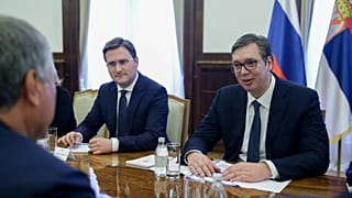 La travolgente vittoria di Vucic in Serbia sembra avvenire nel disinteresse dell'Unione Europea
