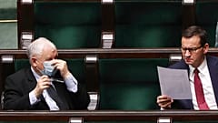Morawiecki és Kaczinsky a Szejmben.