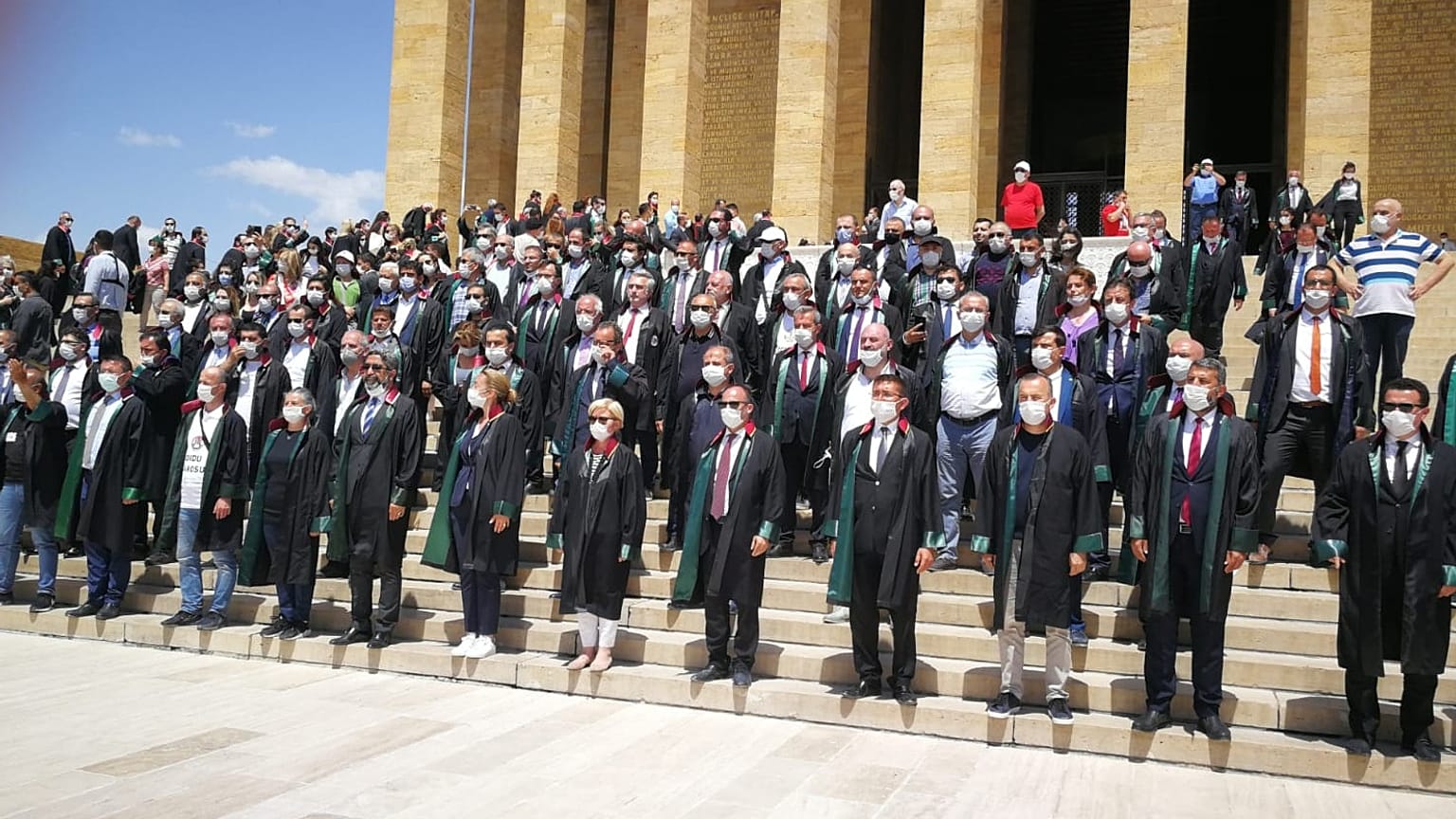 Baro başkanlarının Anıtkabir'e ulaştı