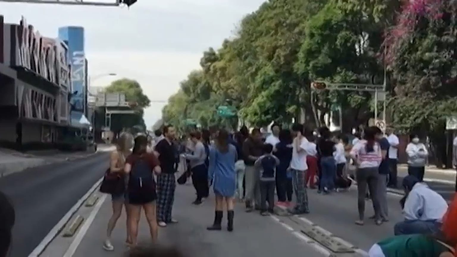 Al menos un muerto en el terremoto de México