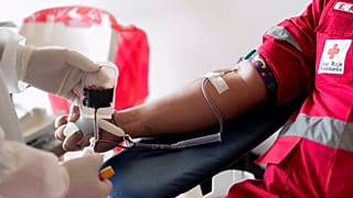 Covid-19: chi decide di donare il plasma e perché. Marta e Francesca ci raccontano la loro storia