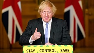 Boris Johnson, habla durante una sesión informativa sobre el coronavirus en Downing Street, Londres, el martes 23 de junio de 2020.