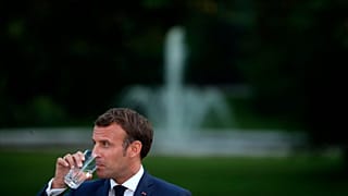 Emmanuel Macron Tunéziában