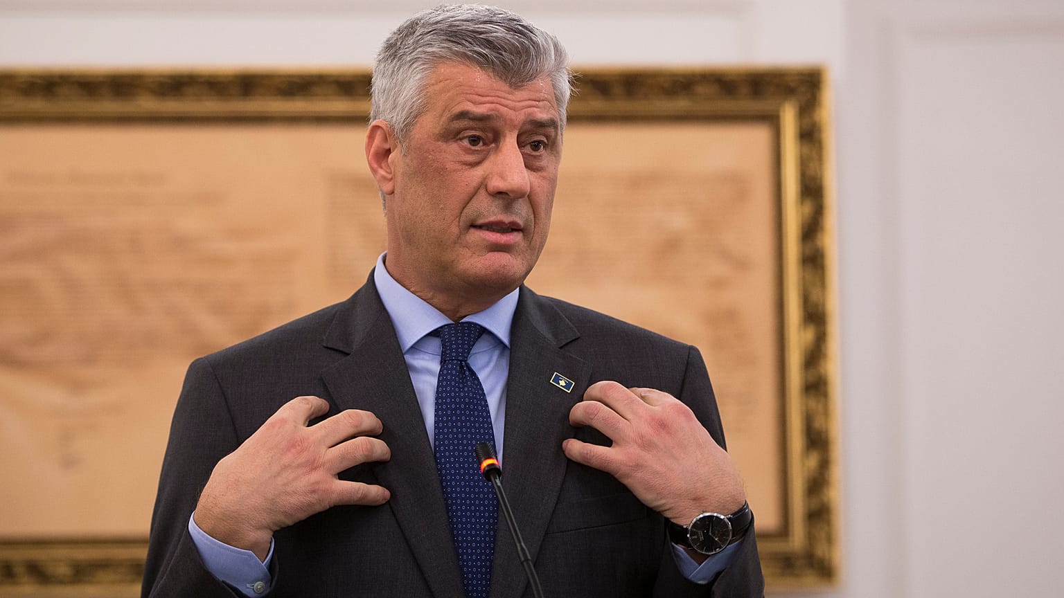 Kosovo: il presidente Thaçi accusato di crimini di guerra 